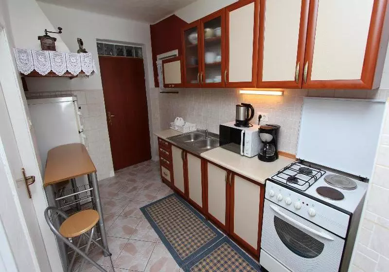 Fotos del hotel Apartment Alba:  13