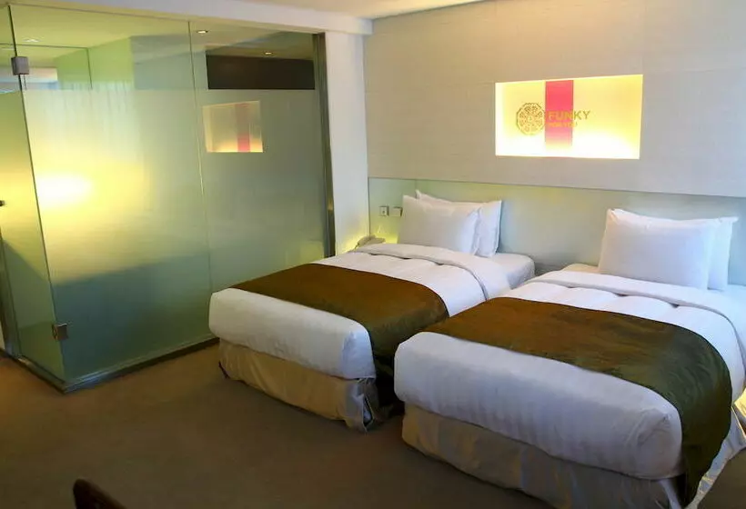 Fotos del hotel Green World Mai  Zhongshan:  6