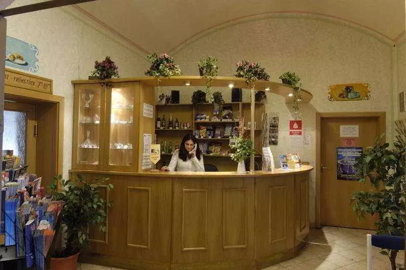 Fotos del hotel Junior:  3