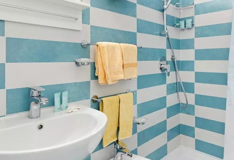 Fotos del hotel Carmencita:  5