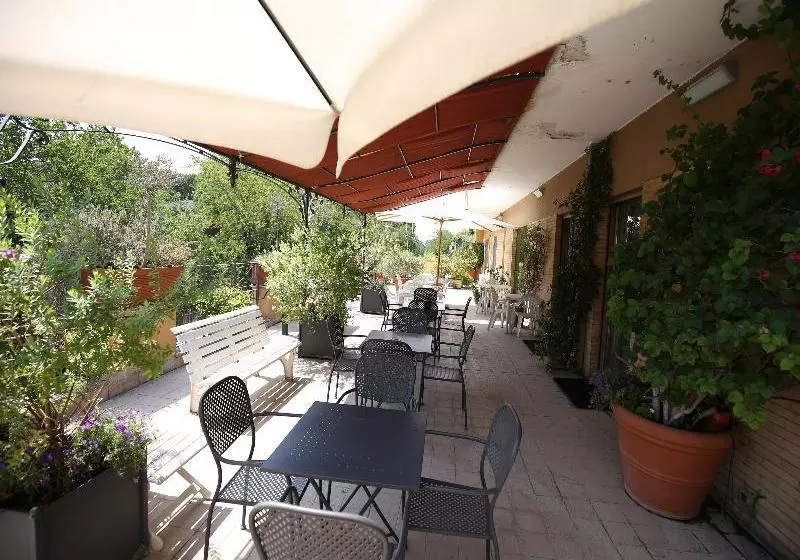 Fotos del hotel Derby:  15