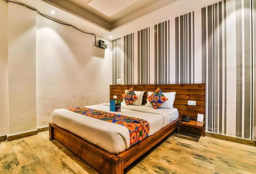 Fotos del hotel Fabhotel Comfort Dome Sector 45:  12
