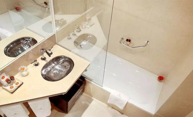 Fotos del hotel Espacia Suites:  4