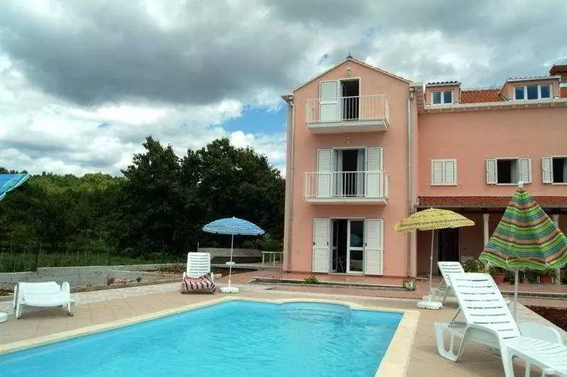 Fotos del hotel Villa Darrer:  11