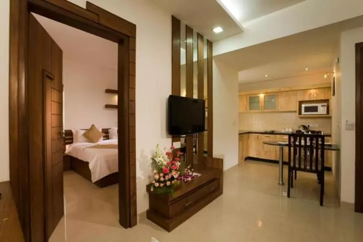 Fotos del hotel Krishinton Suites:  13