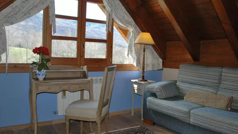 Fotos del hotel Selba D'ansils:  5