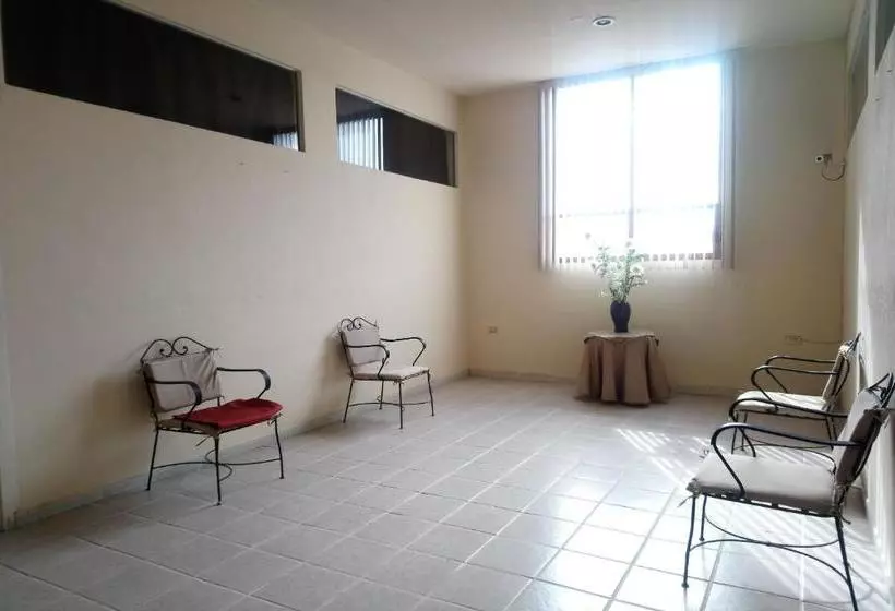 Fotos del hotel Capital Oc Hotel Marney:  17