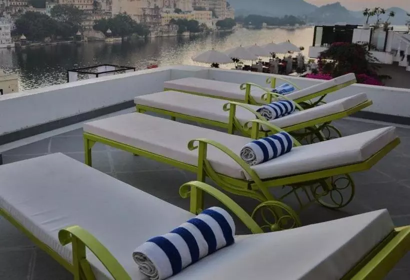 Fotos del hotel Lake Pichola Hotel:  11