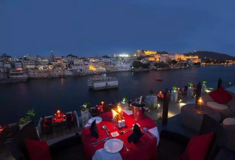 Fotos del hotel Lake Pichola Hotel:  21