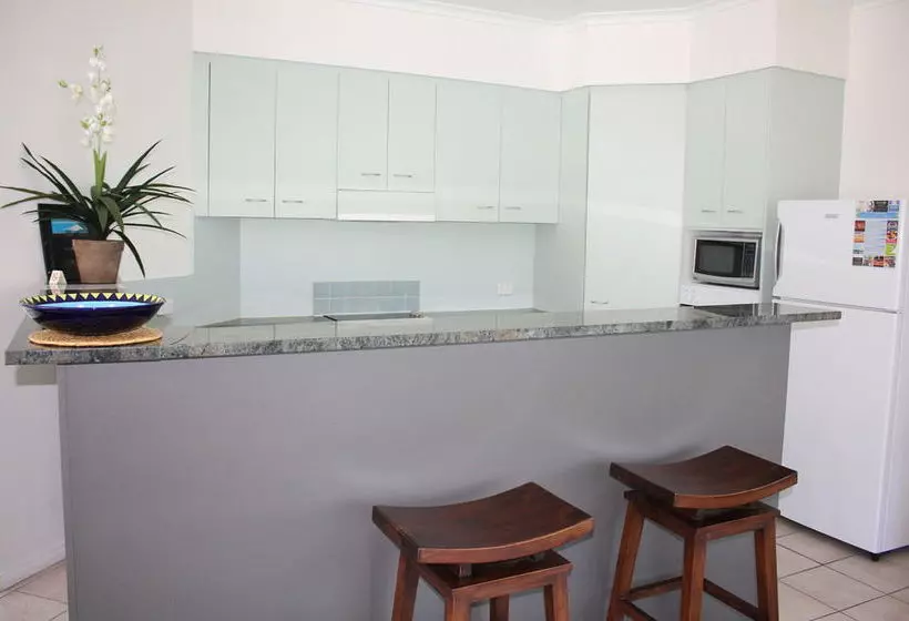 Fotos del hotel Beaches Port Douglas Holiday Apartments Book Here With The Onsite Reception Team:  4