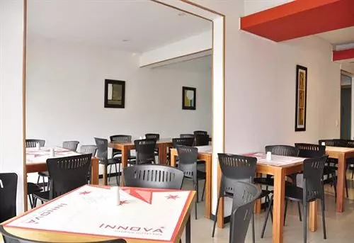 Fotos del hotel Hotel Innova 68:  4