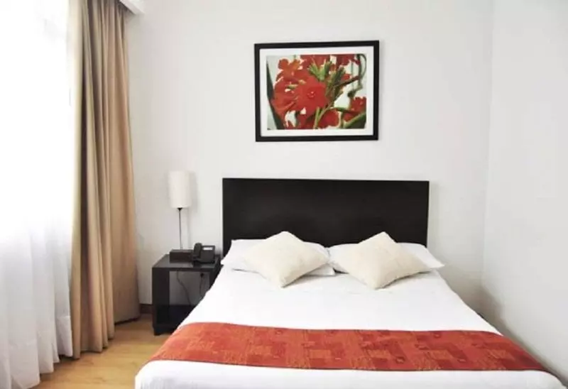 Fotos del hotel Hotel Innova 68:  2