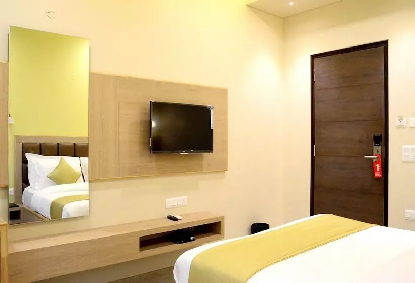 Fotos del hotel Collection O 45824 Opposite Jyotiba Hospital:  15