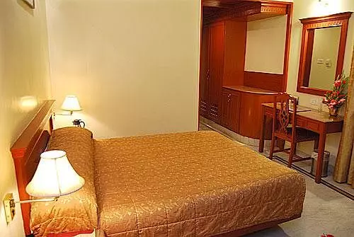 Fotos del hotel Raj Palace:  18