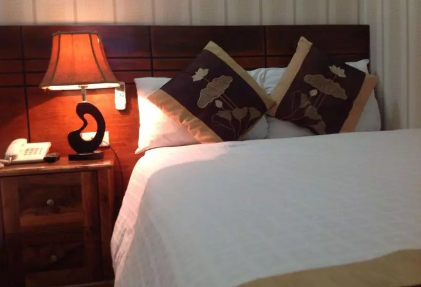 Fotos del hotel Sunflower  & Travel:  20