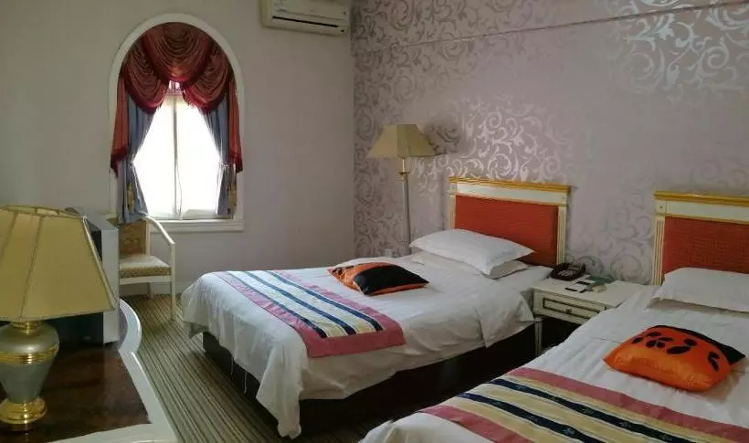 Fotos del hotel Royal Garden:  5