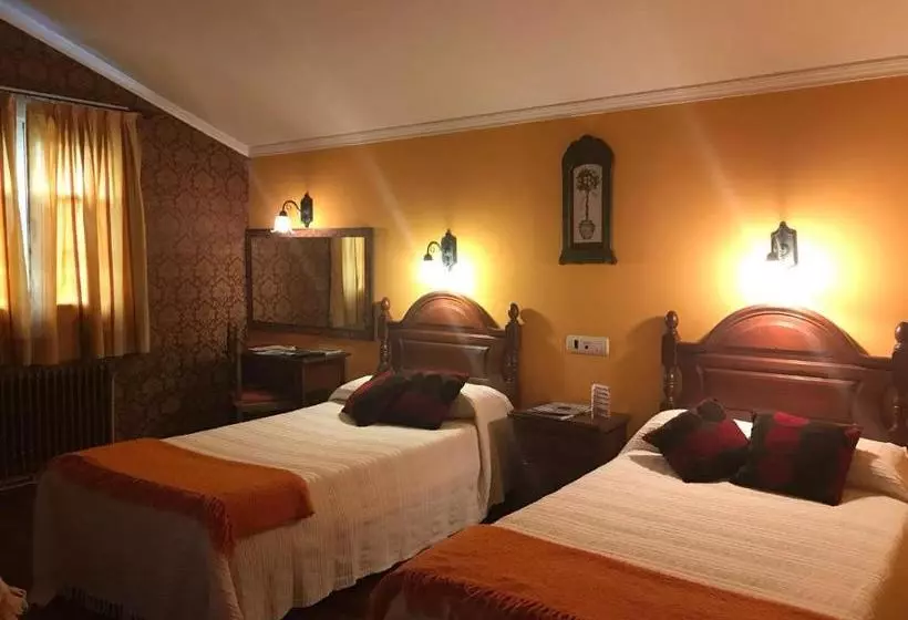Fotos del hotel La Villa:  9