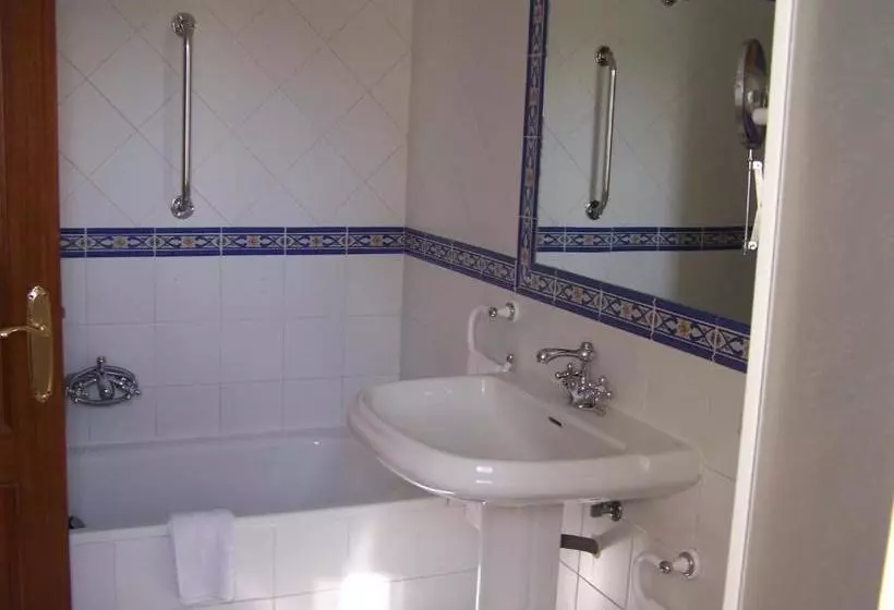 Fotos del hotel La Villa:  3