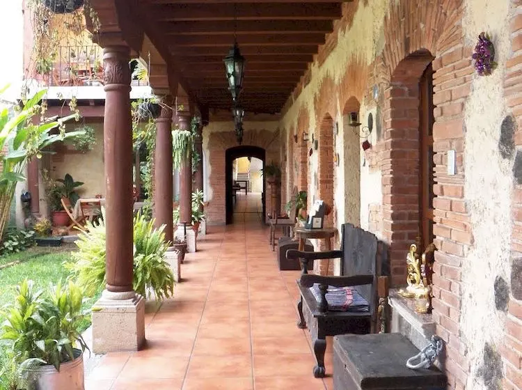 Fotos del hotel Euromaya Suites:  8