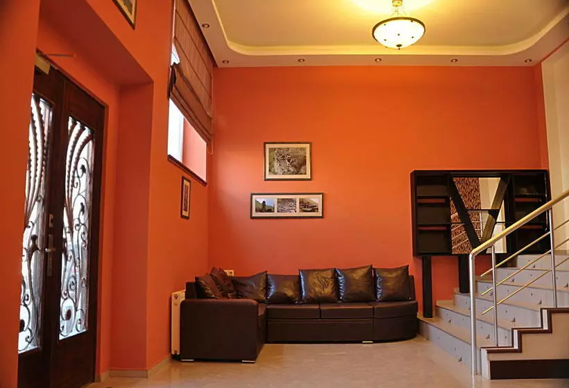 Fotos del hotel At Metro:  18