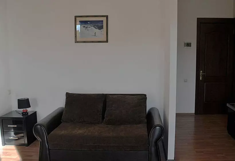 Fotos del hotel At Metro:  22