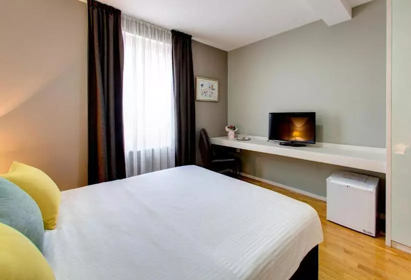 Fotos del hotel Villa Milas:  15