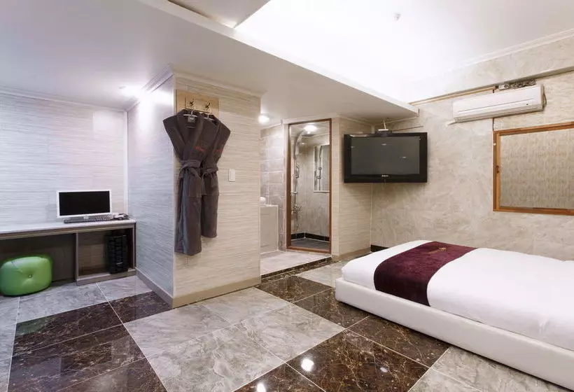 Fotos del hotel I.y:  21