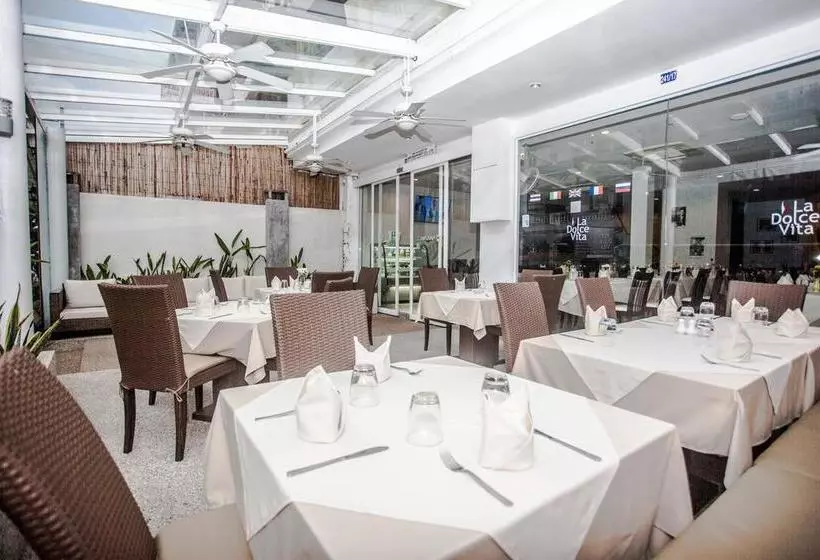 Fotos del hotel Nirvana:  10