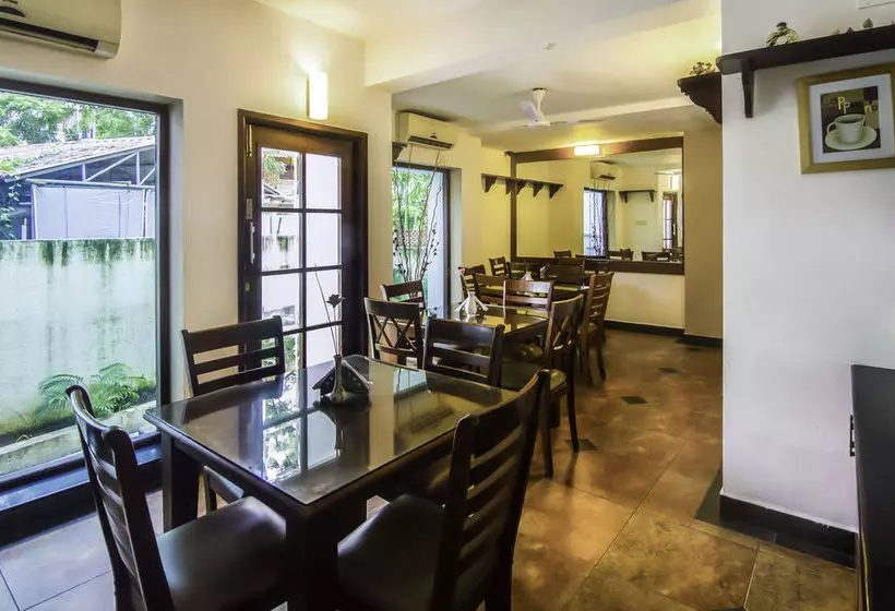 Fotos del hotel Treebo Angson:  3