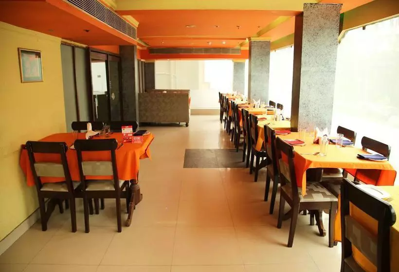 Fotos del hotel Oyo Rooms Kasba Kolkata:  2