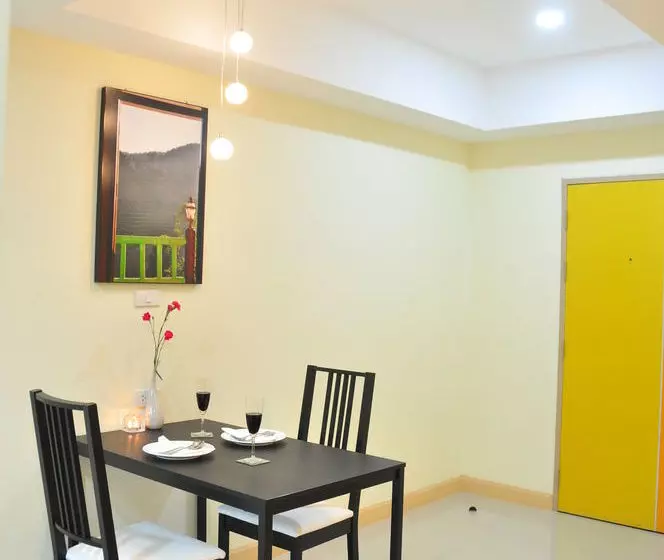 Fotos del hotel The Bloom Residence At Suvarnabhumi:  12