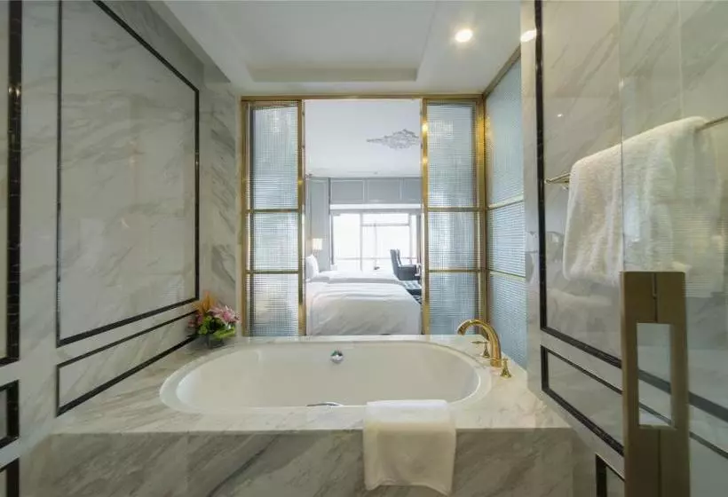Fotos del hotel Longemont Hotel Chengdu:  5