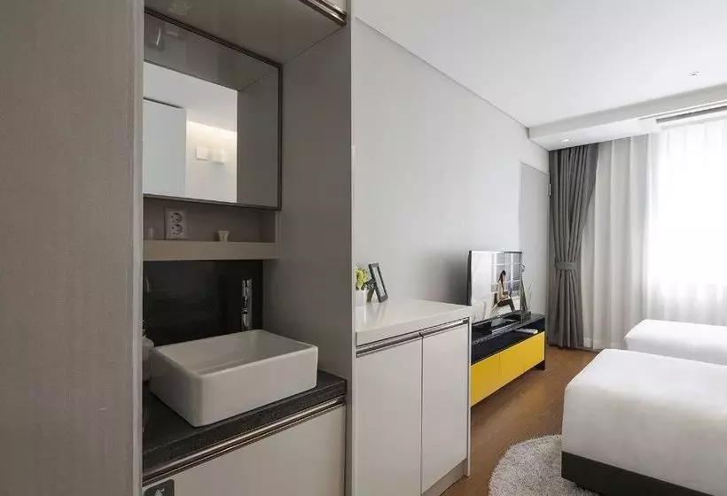 Fotos del hotel TOV Hotel & Residence:  12