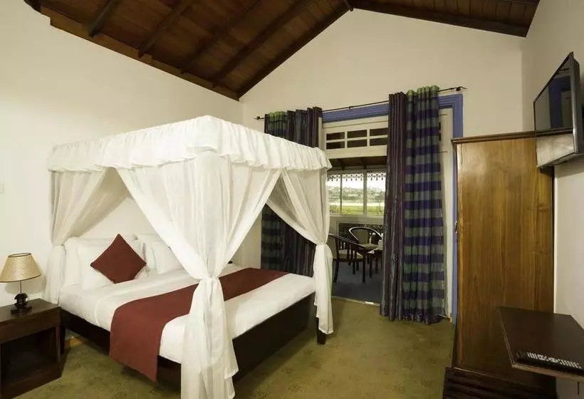 Fotos del hotel Camellia Lake Resort:  19