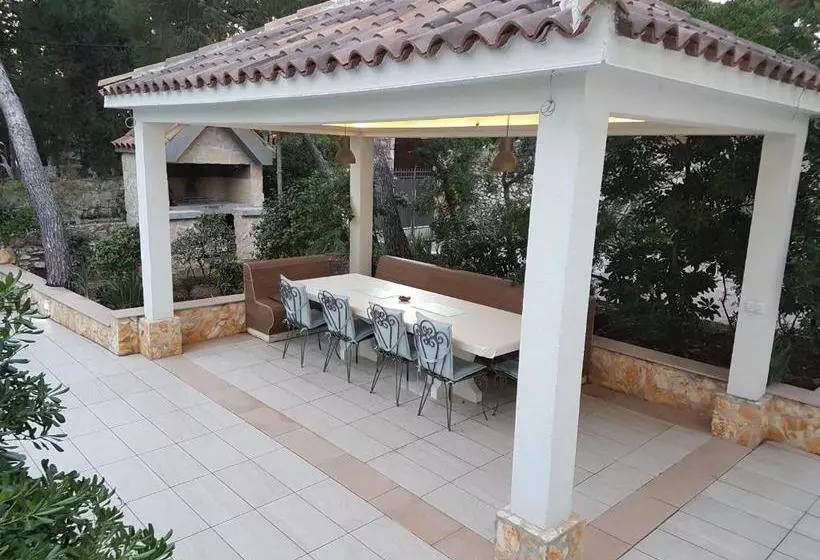 Fotos del hotel Villa Forka:  3
