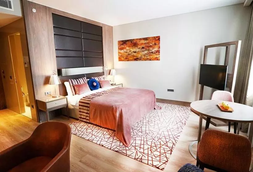 Fotos del hotel Hawthorn Suites By Wyndham Istanbul Airport:  21