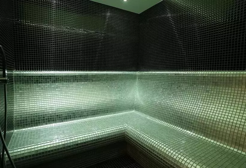 Fotos del hotel Hawthorn Suites By Wyndham Istanbul Airport:  6