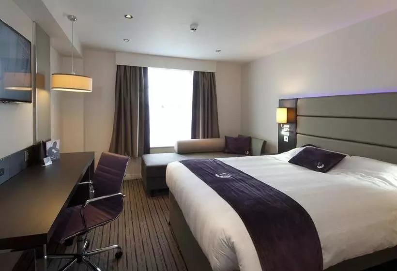 Fotos del hotel Premier Inn Birmingham Broad Street Canal Side:  6