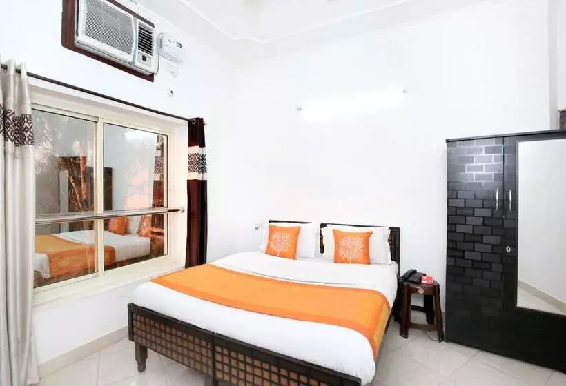 Fotos del hotel Oyo 9371 Hotel Anmol:  2
