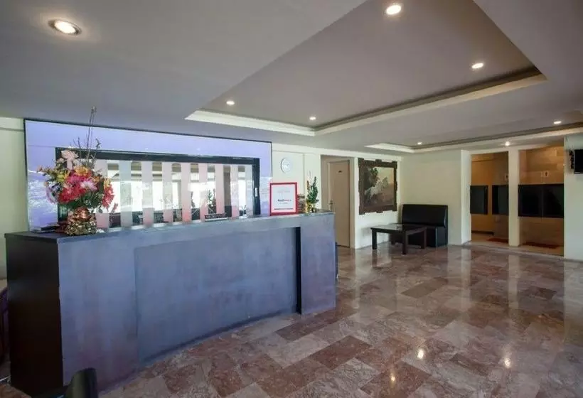 Fotos del hotel Reddoorz Plus @ Hr Muhammad:  2