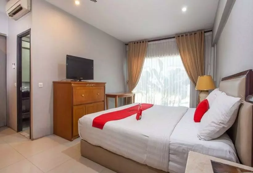 Fotos del hotel Reddoorz Plus @ Hr Muhammad:  4