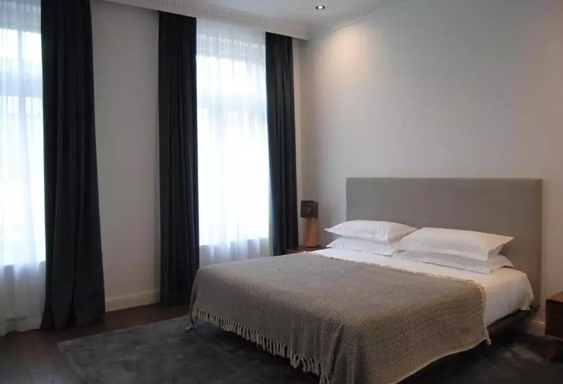 Fotos del hotel úttö Luxury Suites:  12