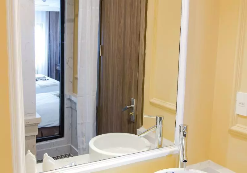Maison Phuong  & Apartment