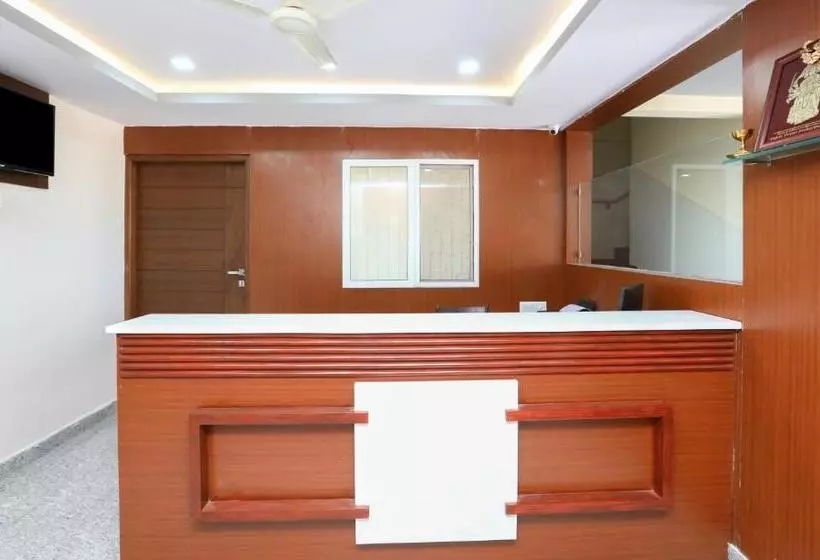 Fotos del hotel Treebo Trend Krishnaa Comfort:  12