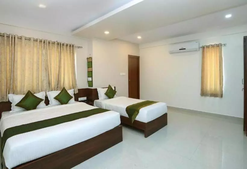 Fotos del hotel Treebo Trend Krishnaa Comfort:  5