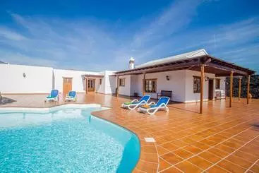 Casa Lola Lanzarote Piscina Climatizada Y Wifi Free - San Bartolomé