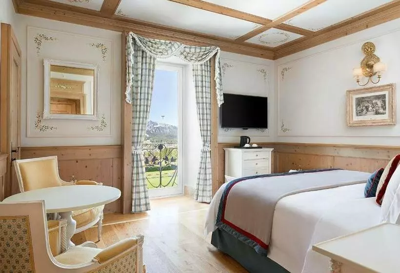 Fotos del hotel Cristallo, A Luxury Collection Resort & Spa, Cortina D  Ampezzo:  12