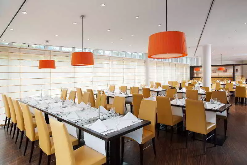 Fotos del hotel Nh Berlin Potsdam Conference Center:  5