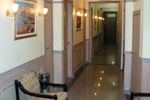 Fotos del hotel Emilio Hotel Luxor :  4