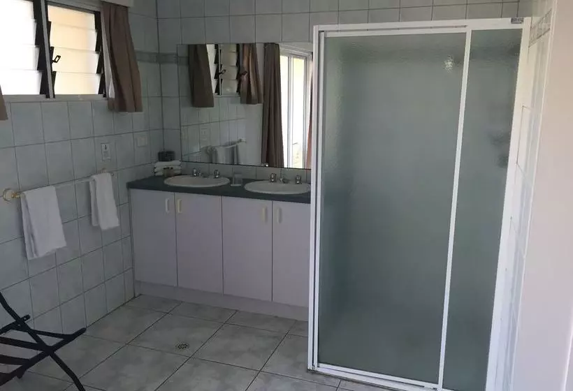 Fotos del hotel Mediterranean All Suites:  15